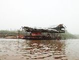 Foto: Cilts sievietes un saldūdens delfīnu meklējumi Borneo